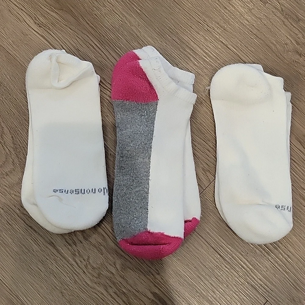 Free With Purchase White and Pink Ankle Socks